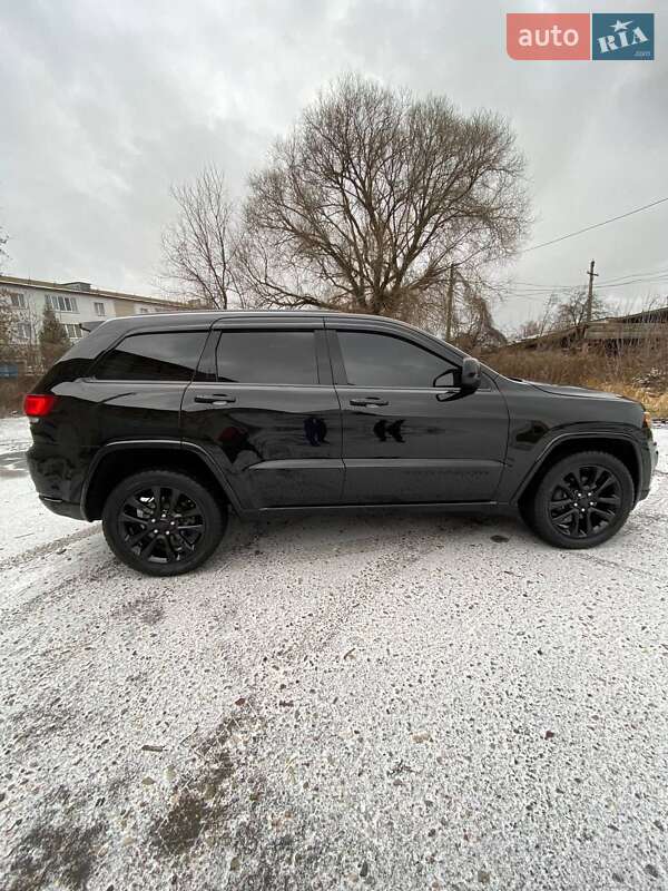 Внедорожник / Кроссовер Jeep Grand Cherokee 2020 в Глухове