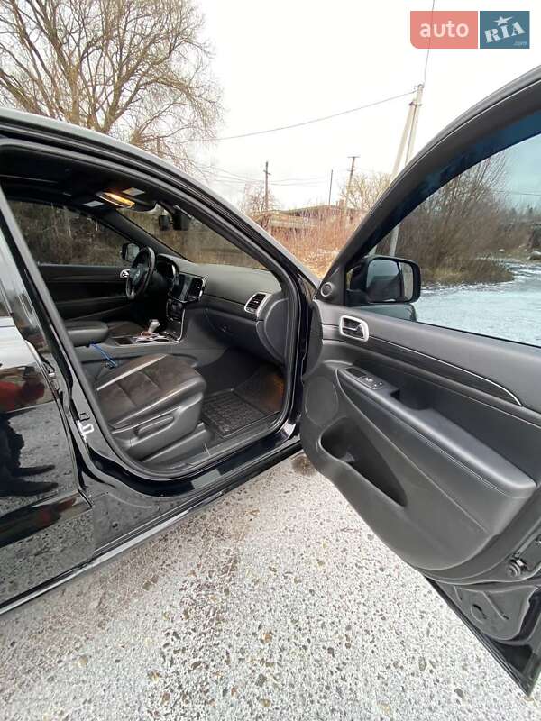 Внедорожник / Кроссовер Jeep Grand Cherokee 2020 в Глухове