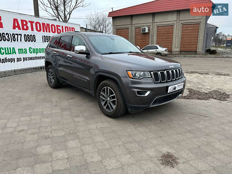 Внедорожник / Кроссовер Jeep Grand Cherokee 2018 в Черкассах