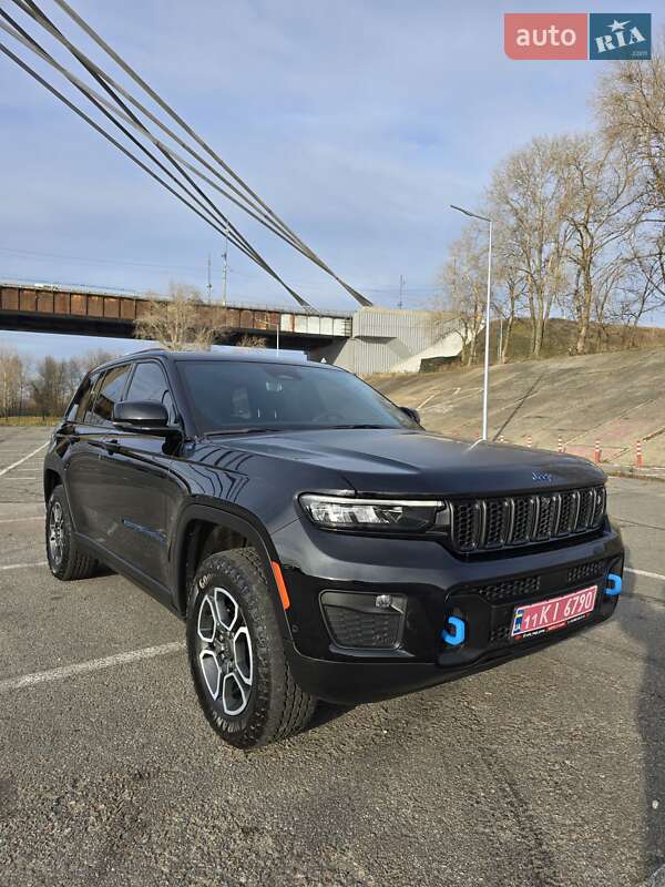 Внедорожник / Кроссовер Jeep Grand Cherokee 2022 в Киеве