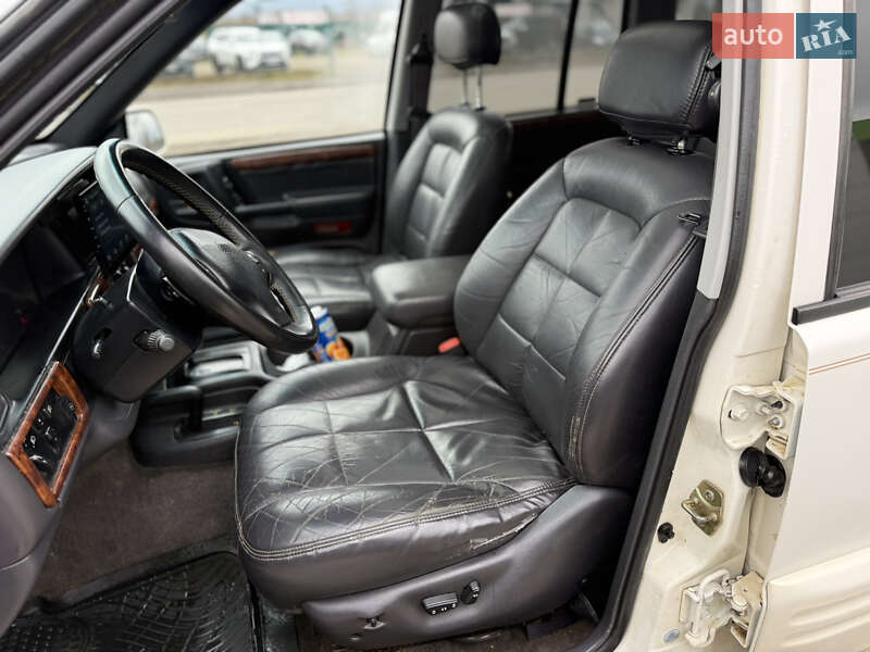 Внедорожник / Кроссовер Jeep Grand Cherokee 1995 в Хусте