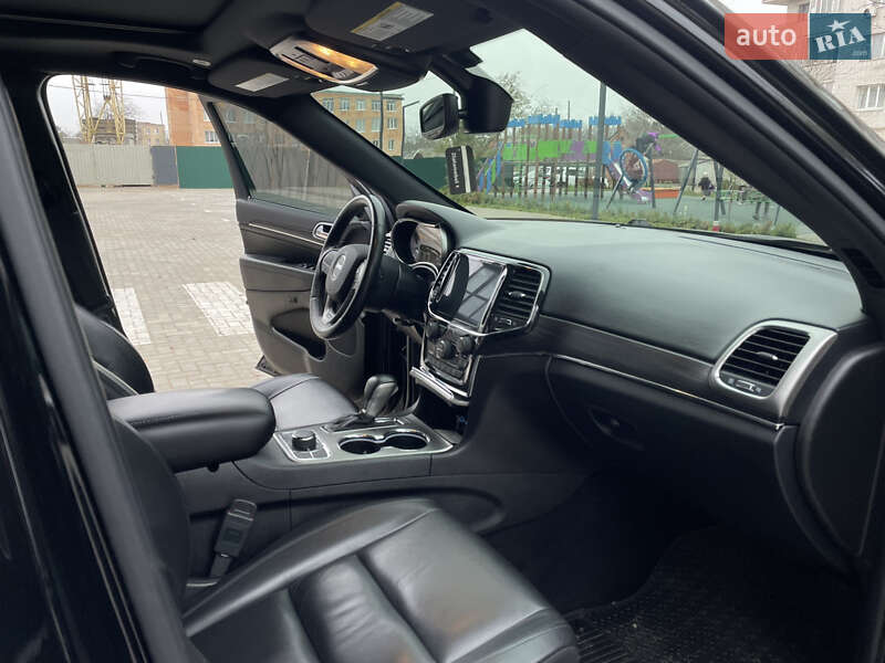 Внедорожник / Кроссовер Jeep Grand Cherokee 2021 в Киеве