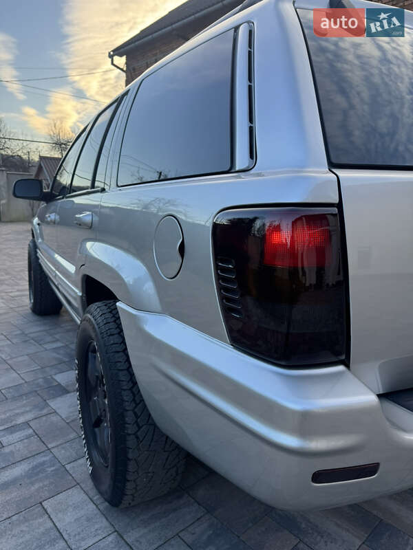 Позашляховик / Кросовер Jeep Grand Cherokee 2004 в Мукачевому фото 25 Позашляховик / Кросовер Jeep Grand Cherokee 2004 в Мукачевому