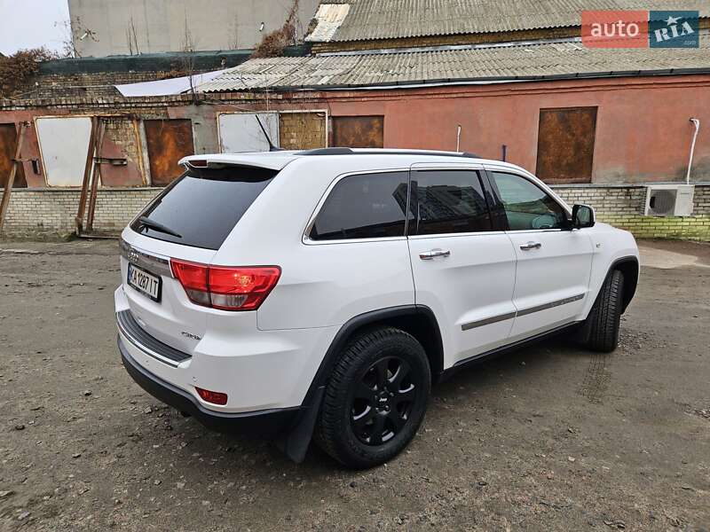 Внедорожник / Кроссовер Jeep Grand Cherokee 2012 в Киеве