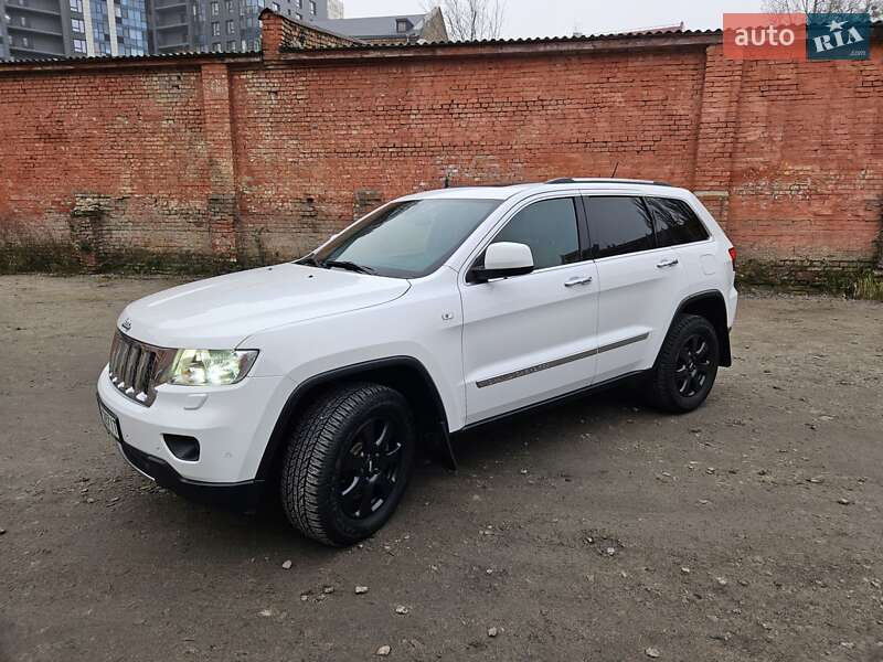 Внедорожник / Кроссовер Jeep Grand Cherokee 2012 в Киеве