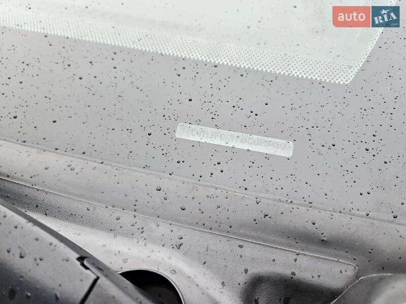 Внедорожник / Кроссовер Jeep Grand Cherokee 2012 в Киеве