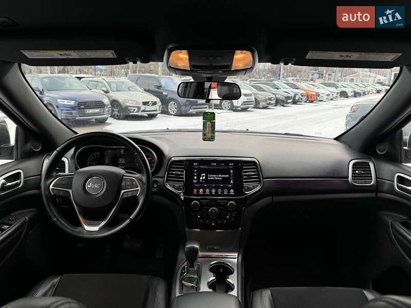 Внедорожник / Кроссовер Jeep Grand Cherokee 2021 в Киеве