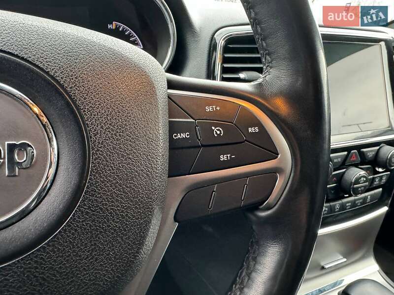 Внедорожник / Кроссовер Jeep Grand Cherokee 2021 в Киеве
