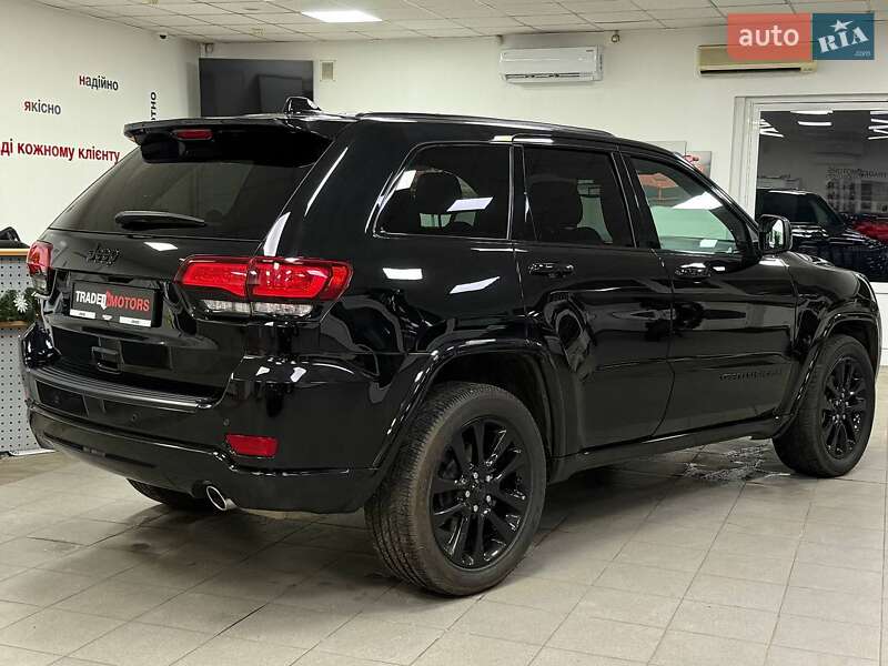 Внедорожник / Кроссовер Jeep Grand Cherokee 2020 в Киеве
