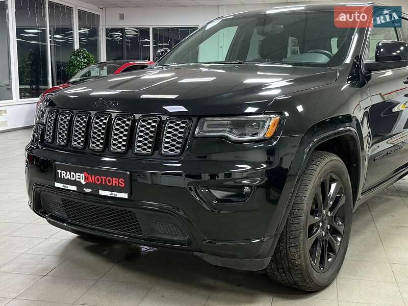 Внедорожник / Кроссовер Jeep Grand Cherokee 2020 в Киеве