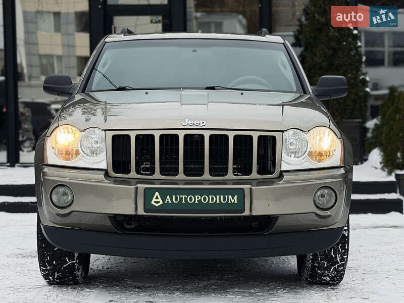 Внедорожник / Кроссовер Jeep Grand Cherokee 2005 в Киеве