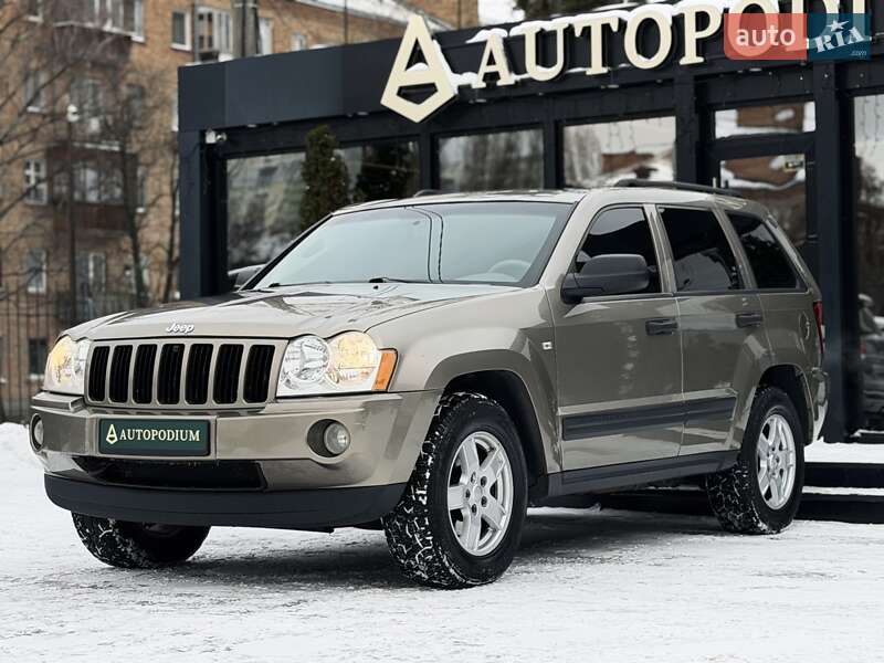 Внедорожник / Кроссовер Jeep Grand Cherokee 2005 в Киеве