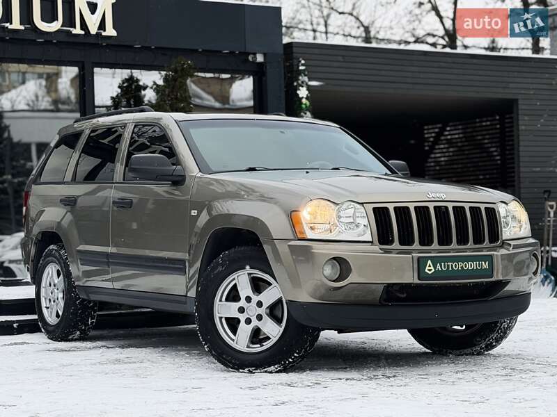 Внедорожник / Кроссовер Jeep Grand Cherokee 2005 в Киеве