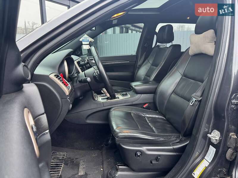 Внедорожник / Кроссовер Jeep Grand Cherokee 2016 в Киеве фото 9 Внедорожник / Кроссовер Jeep Grand Cherokee 2016 в Киеве