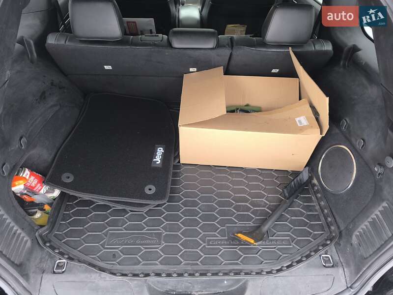 Внедорожник / Кроссовер Jeep Grand Cherokee 2020 в Львове фото 15 Внедорожник / Кроссовер Jeep Grand Cherokee 2020 в Львове