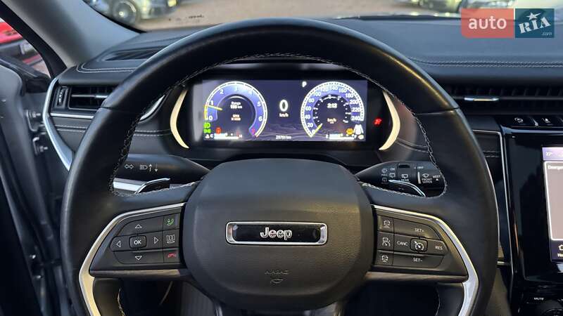 Внедорожник / Кроссовер Jeep Grand Cherokee 2022 в Киеве