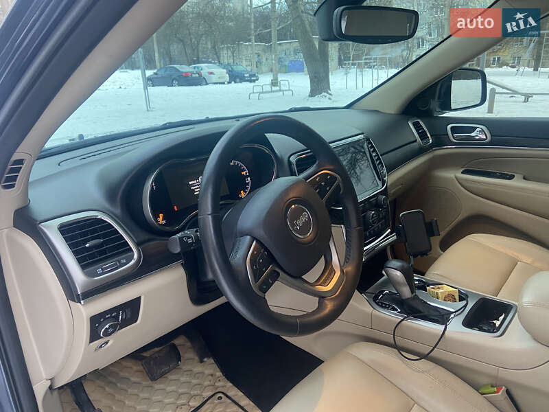 Позашляховик / Кросовер Jeep Grand Cherokee 2019 в Львові фото 30 Позашляховик / Кросовер Jeep Grand Cherokee 2019 в Львові