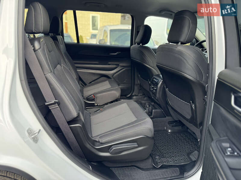 Внедорожник / Кроссовер Jeep Grand Cherokee 2023 в Львове