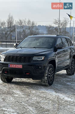 Внедорожник / Кроссовер Jeep Grand Cherokee 2020 в Киеве