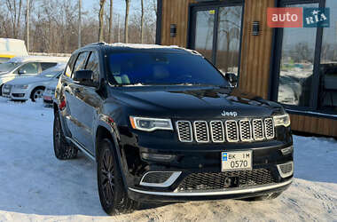 Позашляховик / Кросовер Jeep Grand Cherokee 2016 в Рівному