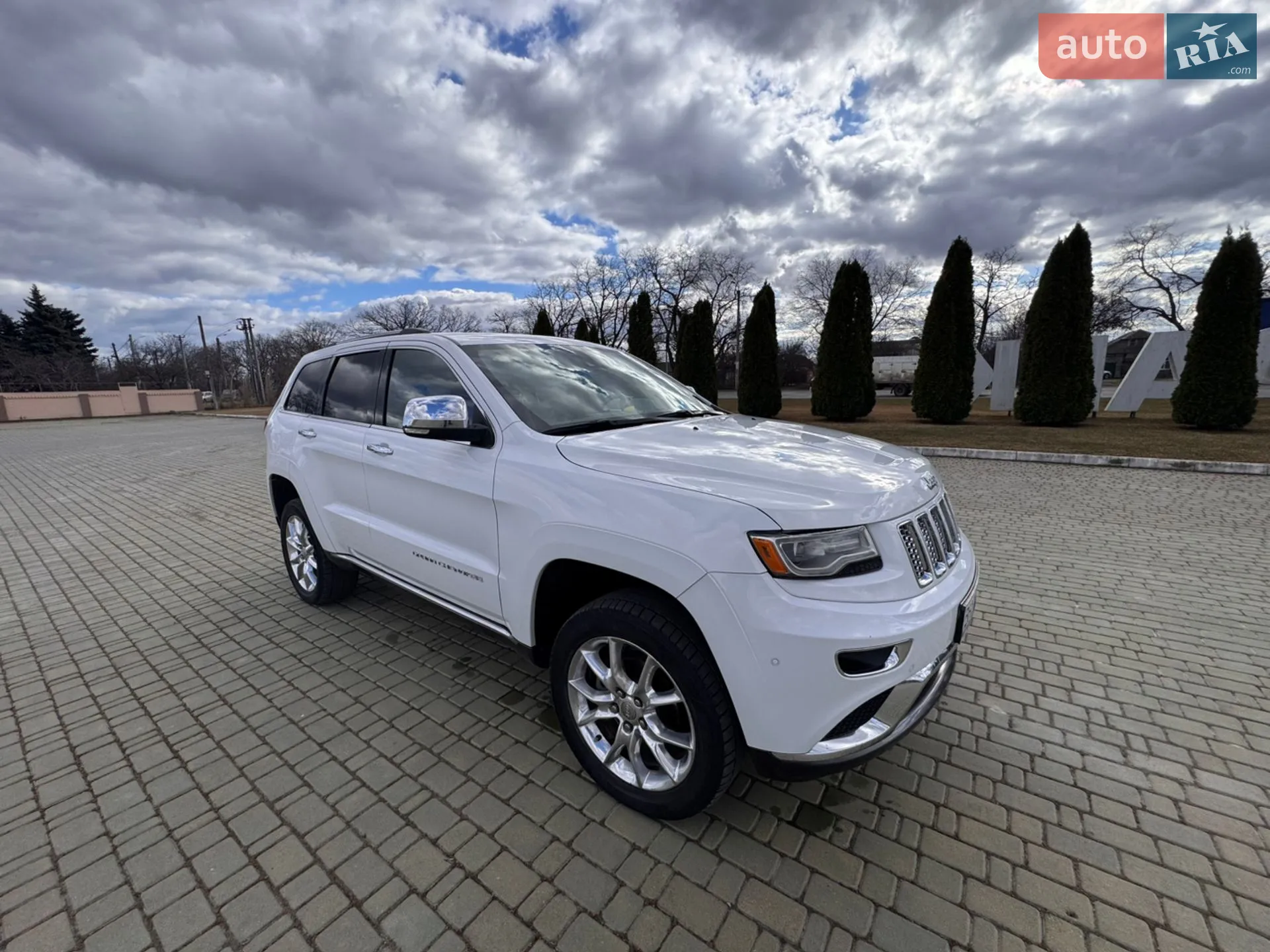 2013 Jeep Grand Cherokee - мініатюра 5