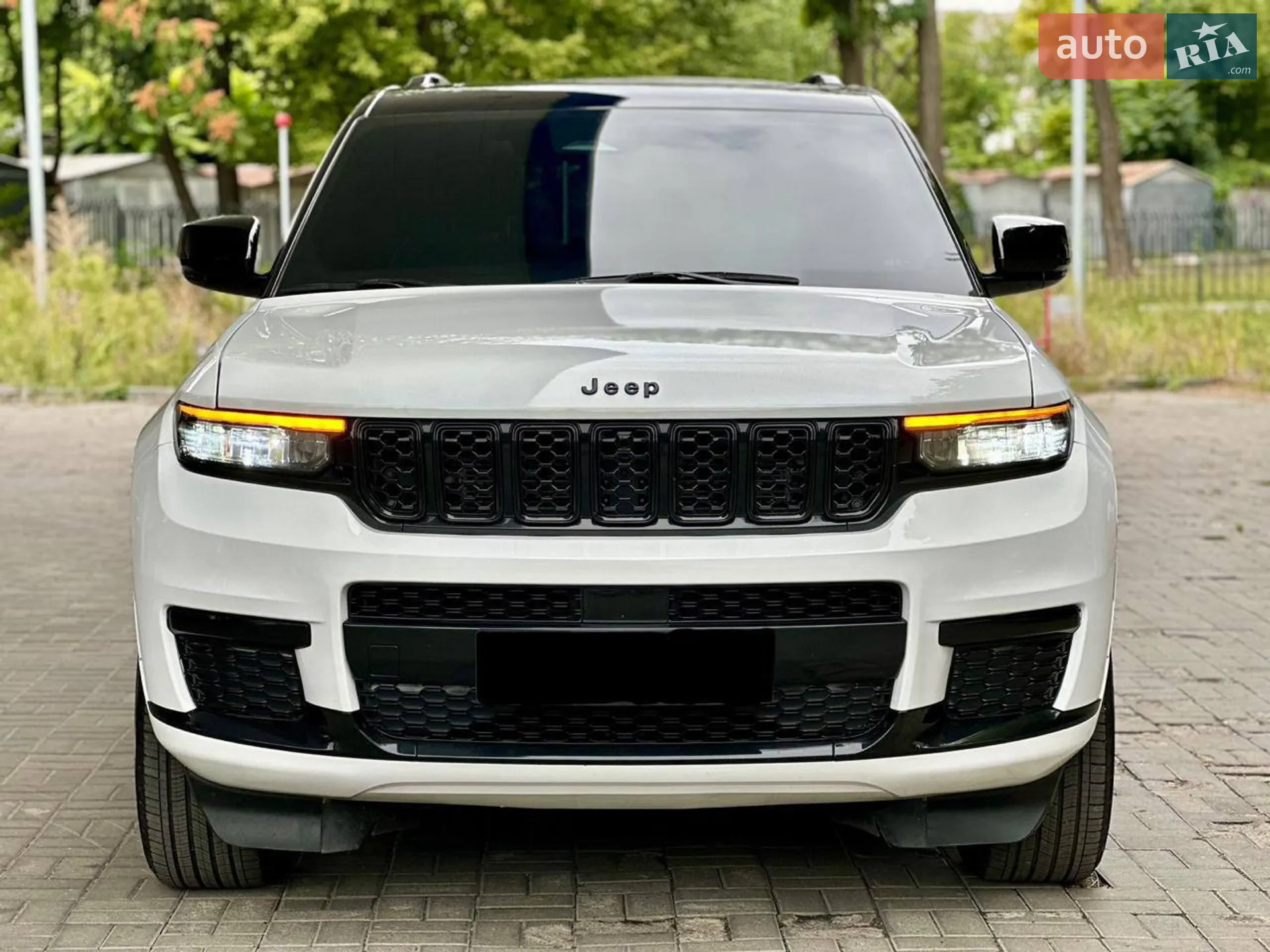 2023 Jeep Grand Cherokee - мініатюра 2