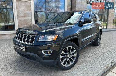 Внедорожник / Кроссовер Jeep Grand Cherokee 2015 в Николаеве