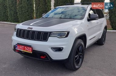 Внедорожник / Кроссовер Jeep Grand Cherokee 2017 в Дубно