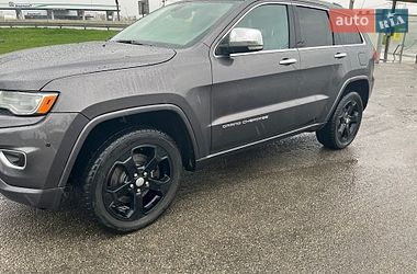 Внедорожник / Кроссовер Jeep Grand Cherokee 2015 в Киеве