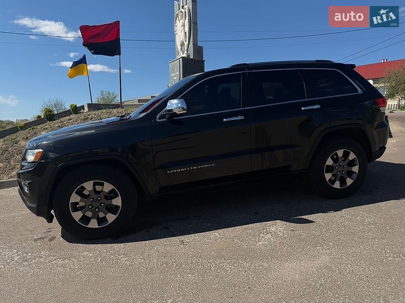 Внедорожник / Кроссовер Jeep Grand Cherokee 2013 в Золочеве
