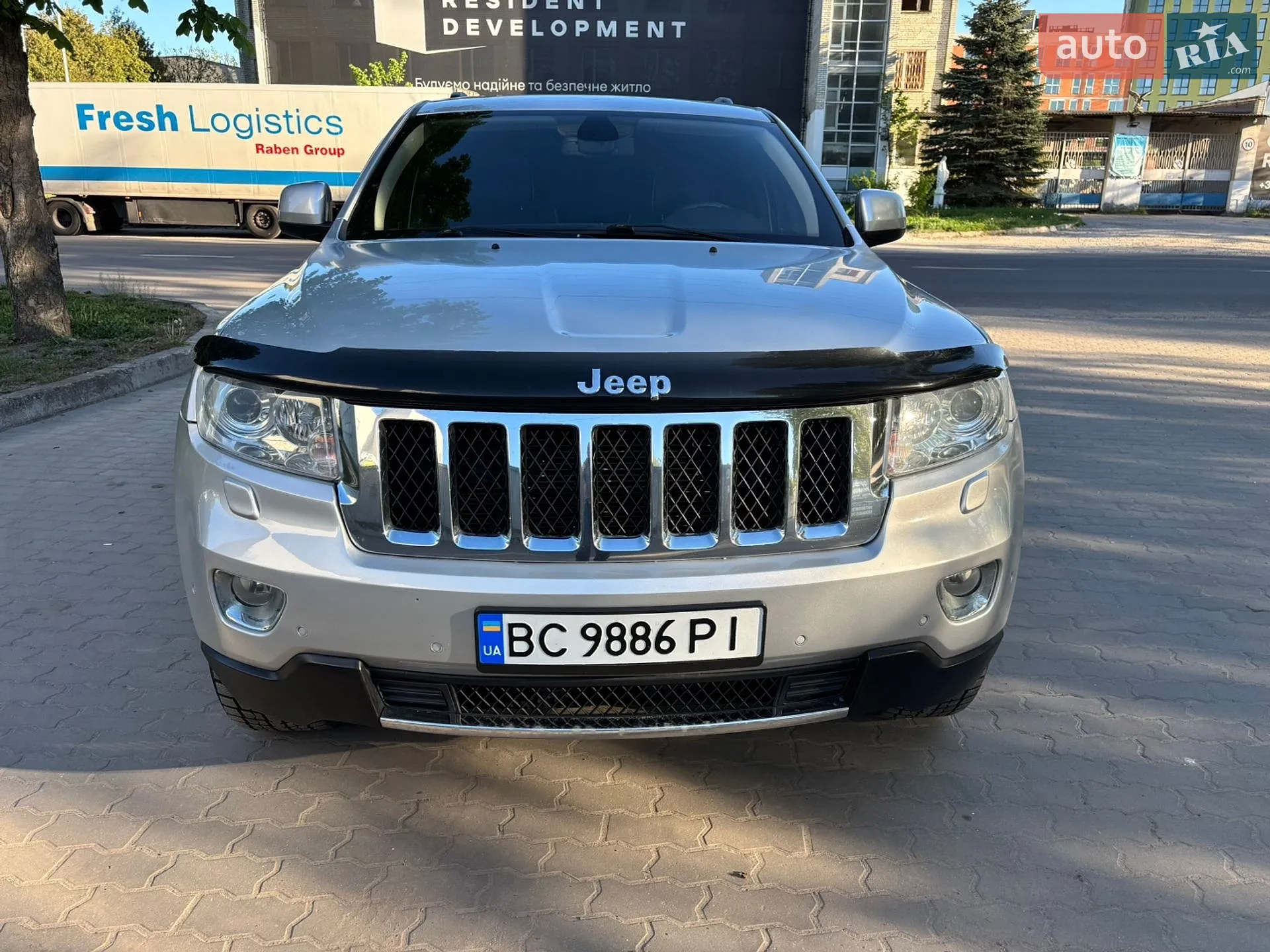 2011 Jeep Grand Cherokee - мініатюра 21
