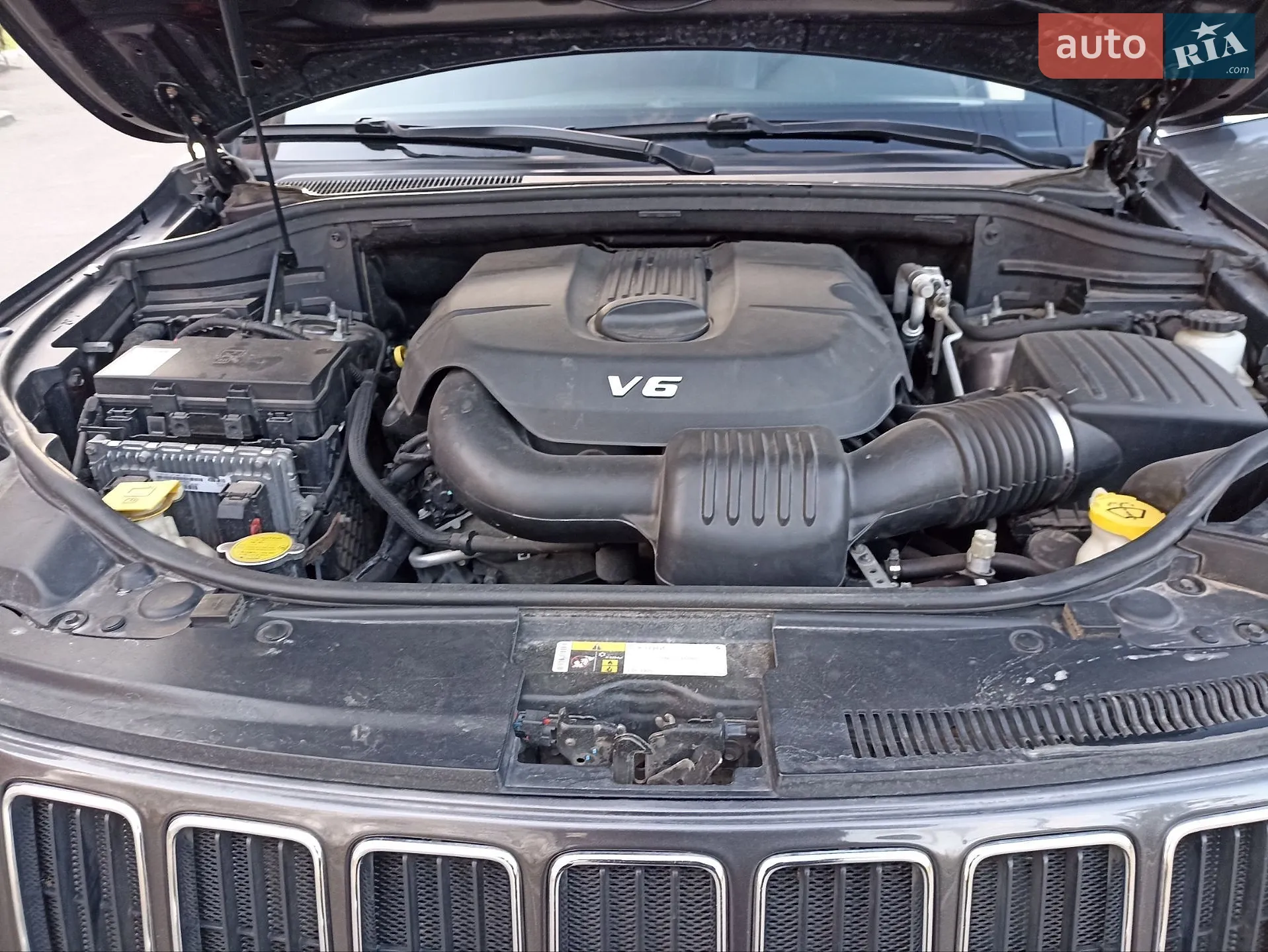 2015 Jeep Grand Cherokee - мініатюра 29