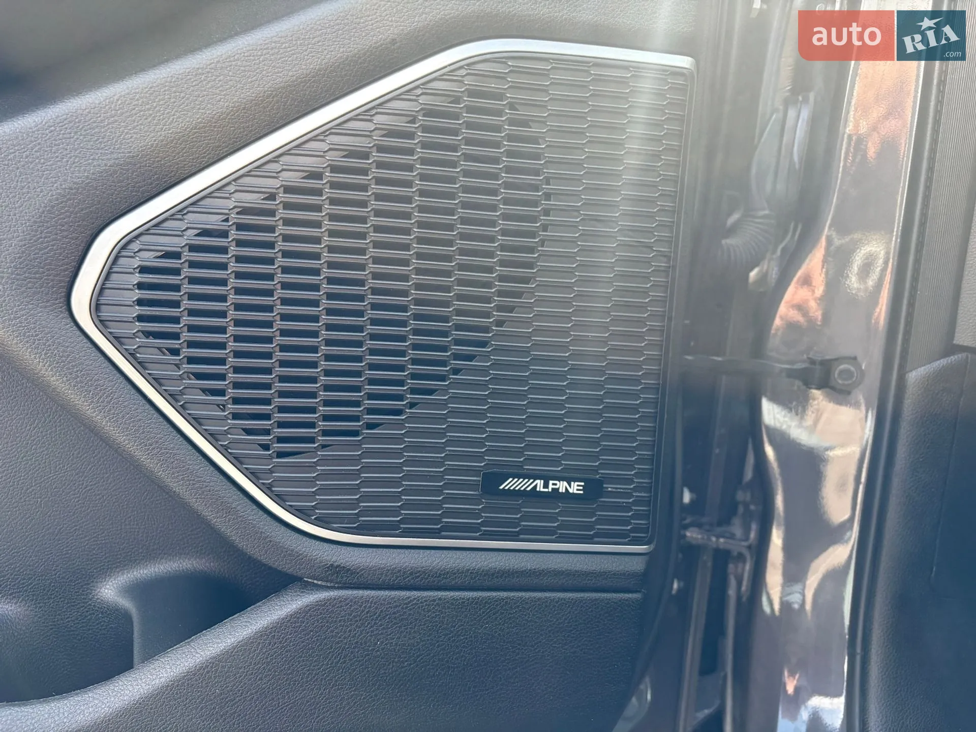 2022 Jeep Grand Cherokee - мініатюра 30