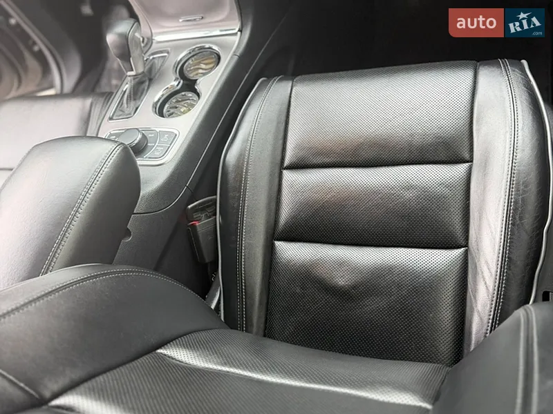 Jeep Grand Cherokee 2019 VIN 1C4RJFCG7LC134569 фото оголошення 70 з 121