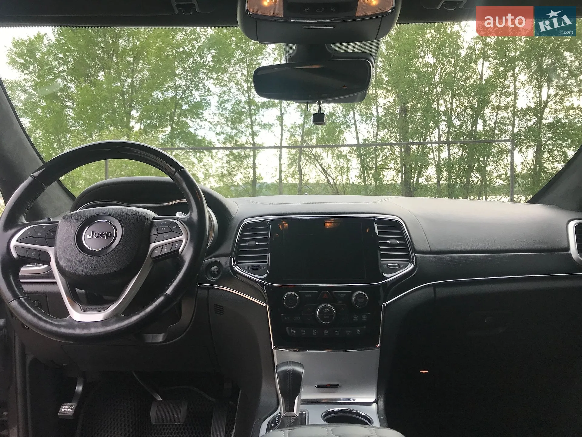 Jeep Grand Cherokee 2020 VIN 1C4RJFJG0MC501509 фото оголошення 9 з 45