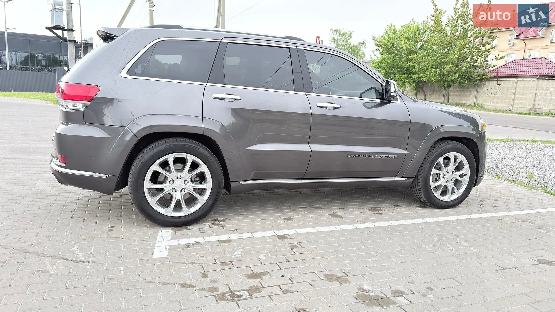 Jeep Grand Cherokee 2020 VIN 1C4RJFJG0MC501509 фото оголошення 29 з 45