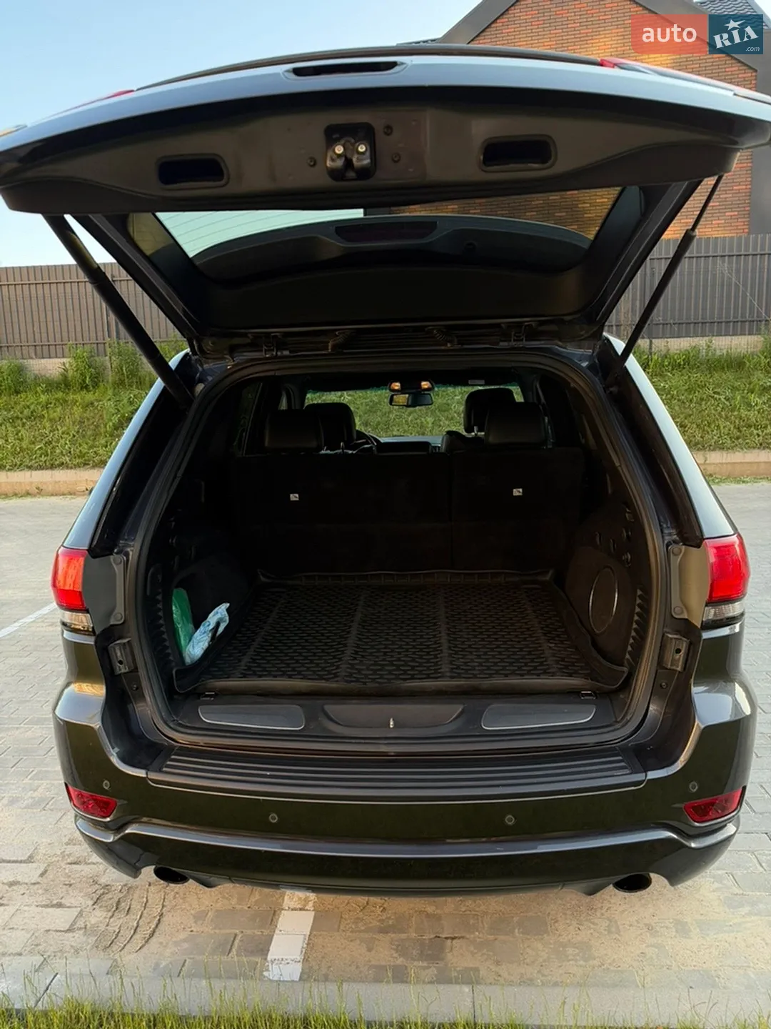 2015 Jeep Grand Cherokee - мініатюра 15