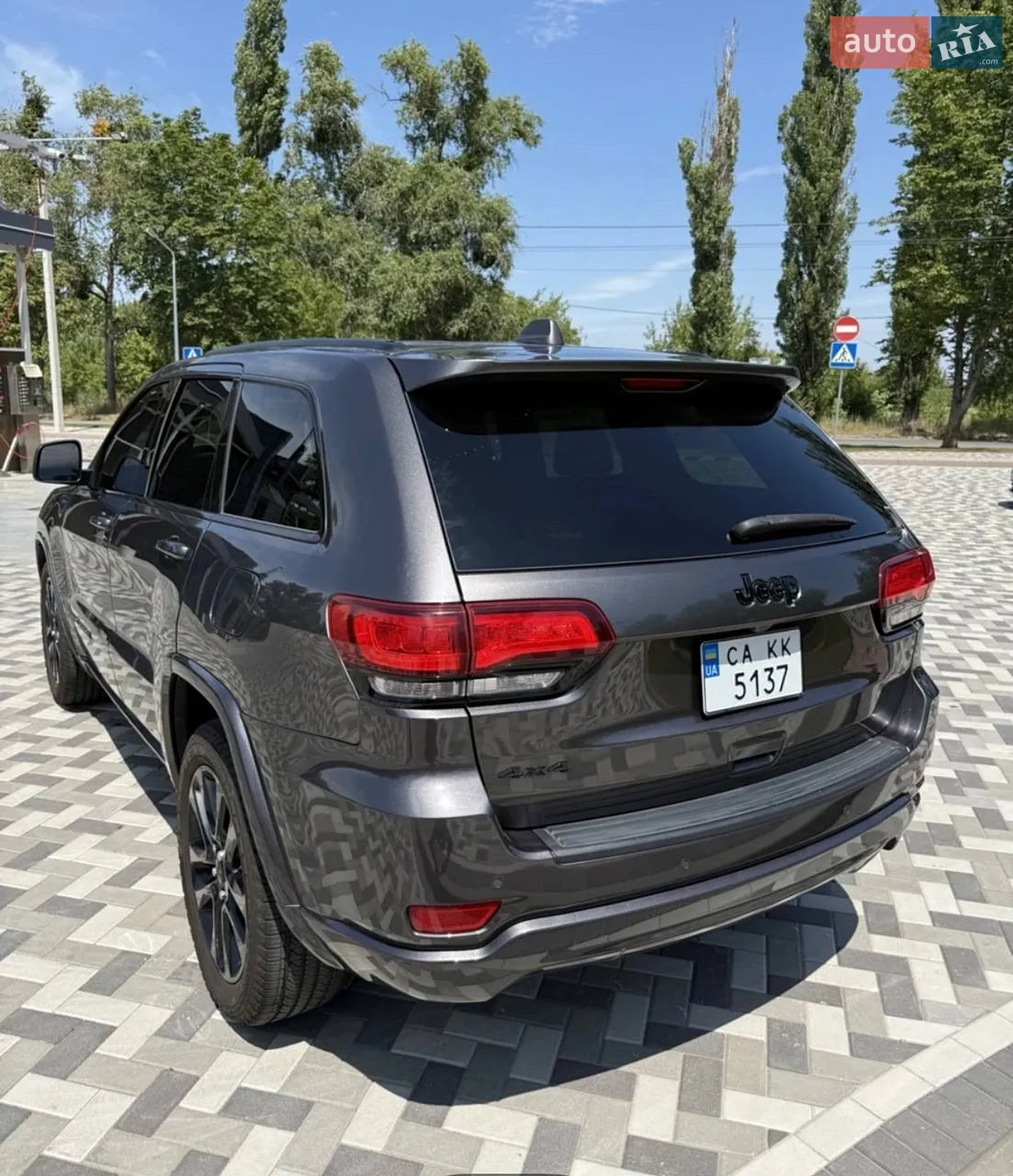 2018 Jeep Grand Cherokee - мініатюра 17