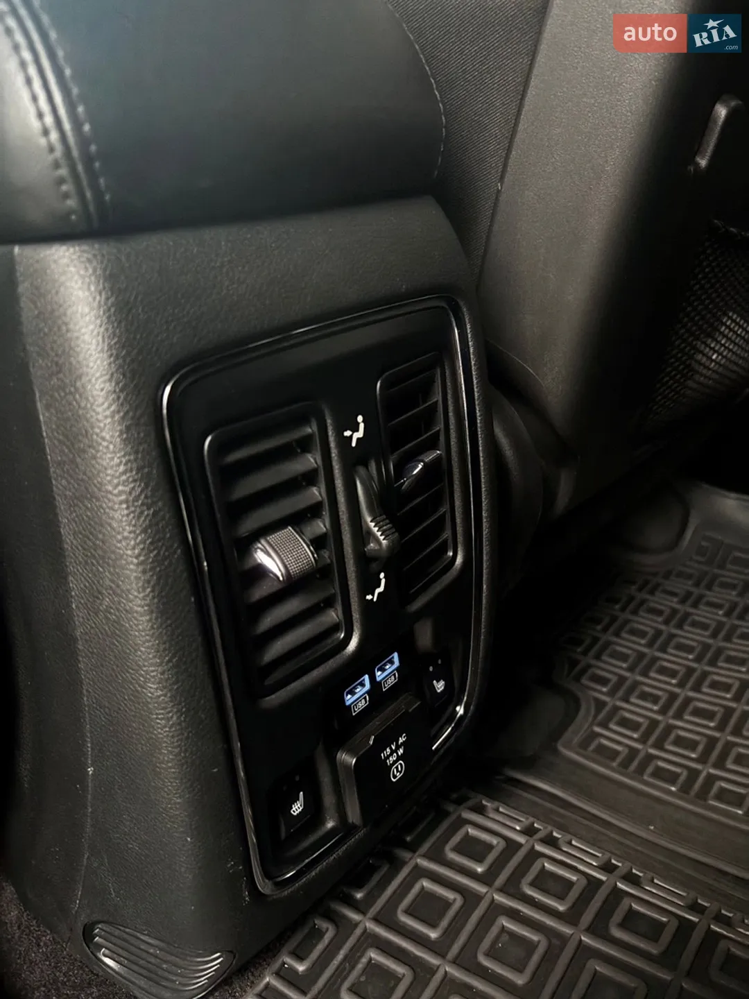 2018 Jeep Grand Cherokee - мініатюра 19