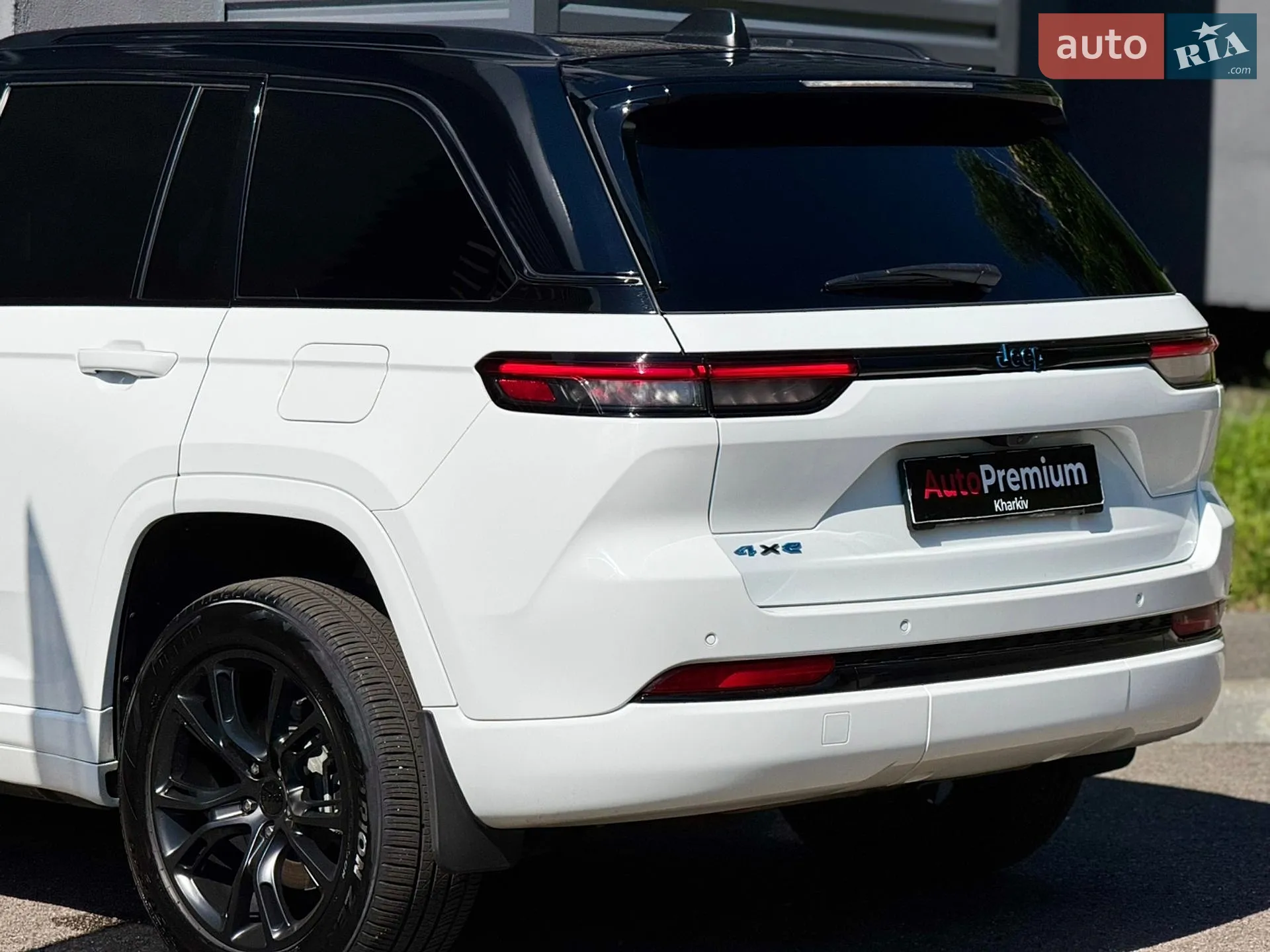 2022 Jeep Grand Cherokee - мініатюра 11
