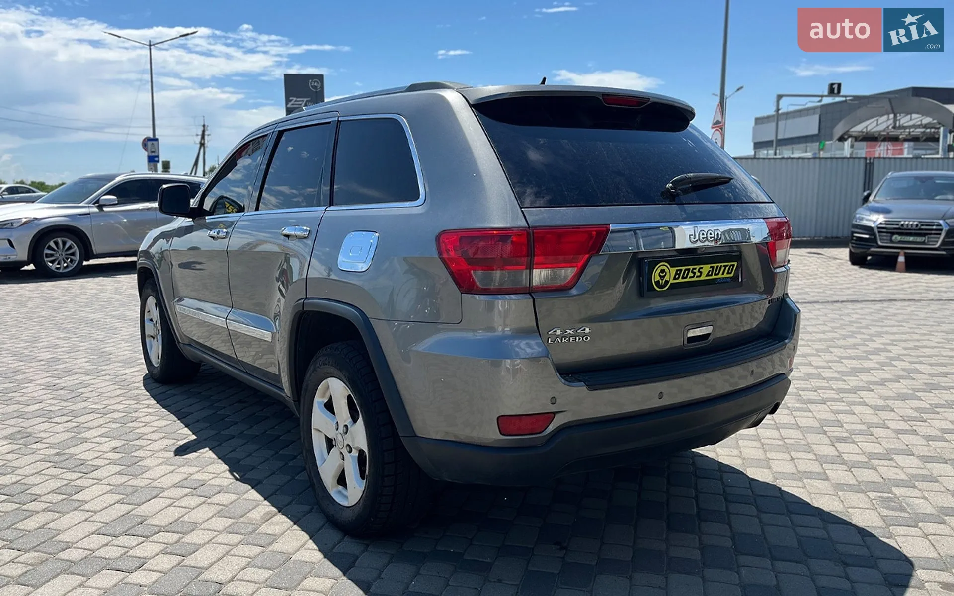 2012 Jeep Grand Cherokee - мініатюра 5
