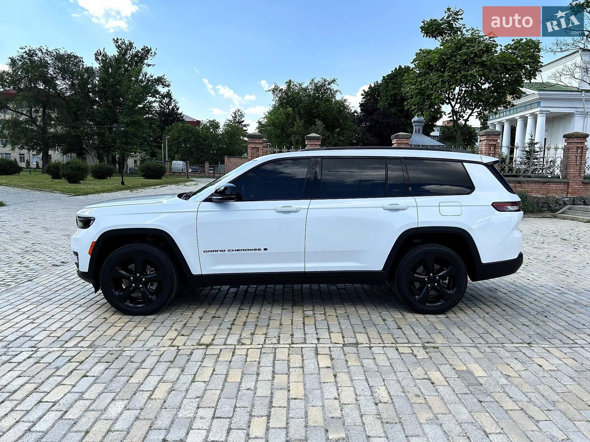 2023 Jeep Grand Cherokee - мініатюра 21