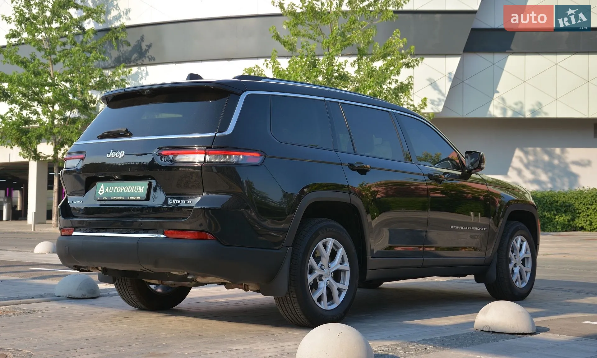 Jeep Grand Cherokee 2022 VIN 1C4RJKBG1N8621931 фото оголошення 16 з 70