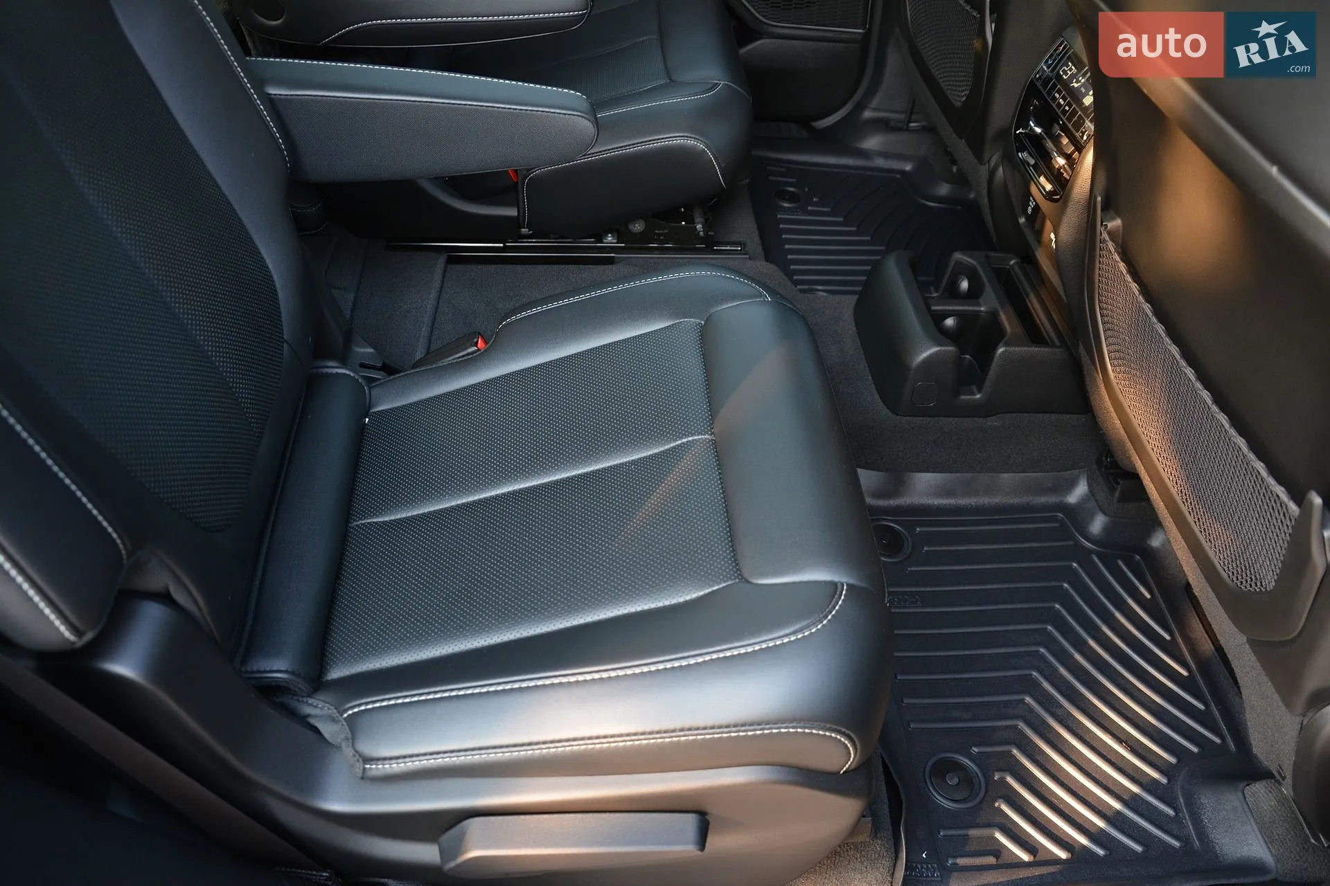Jeep Grand Cherokee 2022 VIN 1C4RJKBG1N8621931 фото оголошення 62 з 70