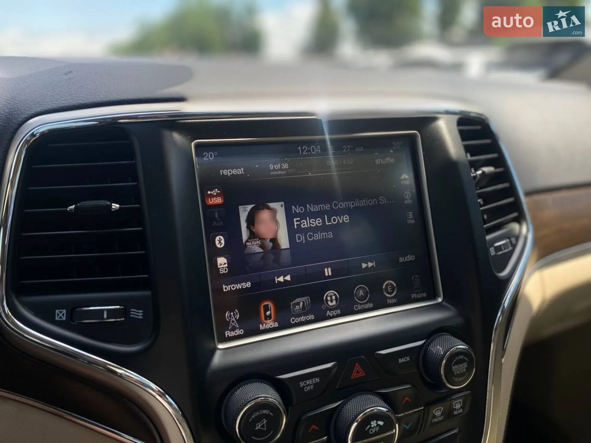 2017 Jeep Grand Cherokee - мініатюра 42