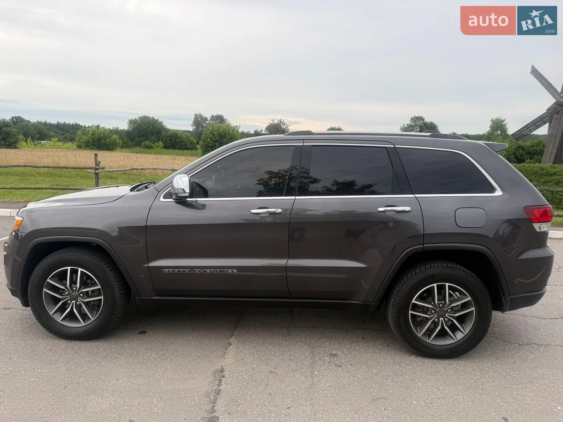 2020 Jeep Grand Cherokee - мініатюра 8