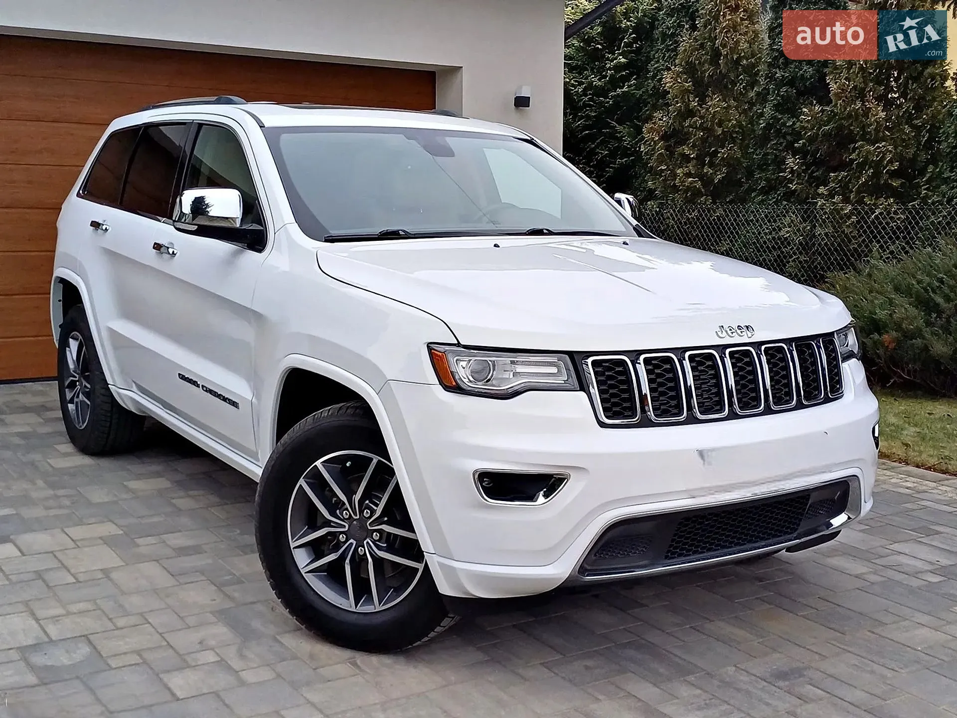2017 Jeep Grand Cherokee - мініатюра 3