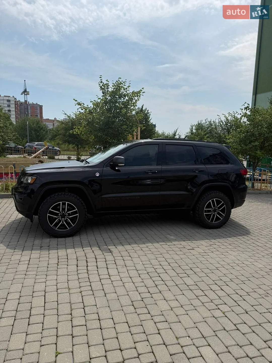 2019 Jeep Grand Cherokee - мініатюра 9