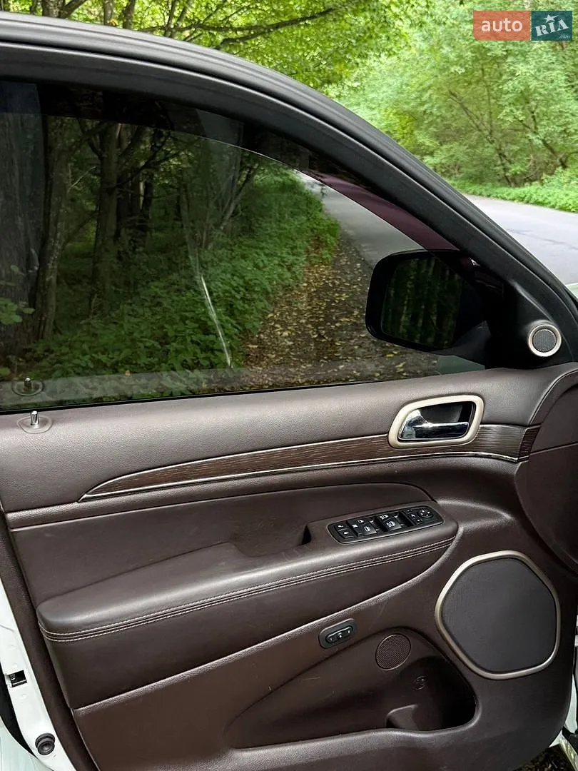 2014 Jeep Grand Cherokee - мініатюра 30