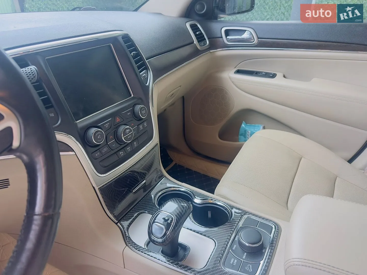 2014 Jeep Grand Cherokee - мініатюра 33